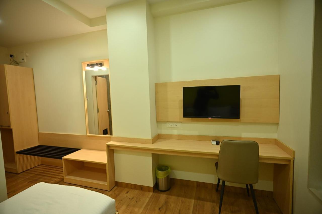 Hotel City Centre Lātūr מראה חיצוני תמונה